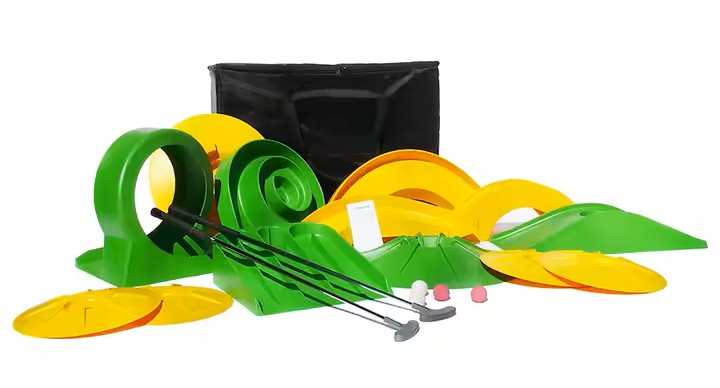 9 Hole Putt Putt Obstacle Course