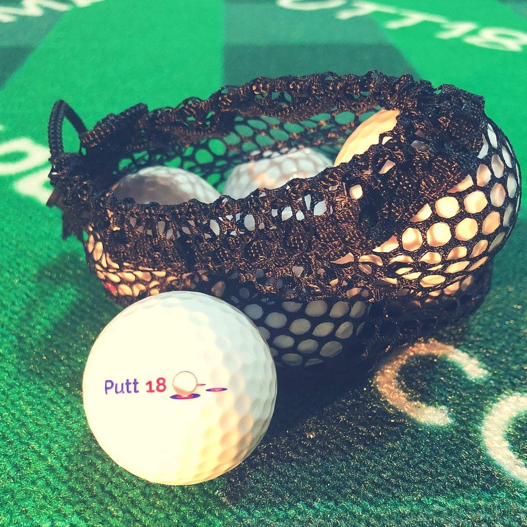 Putt18 Putting Mat Golf Balls